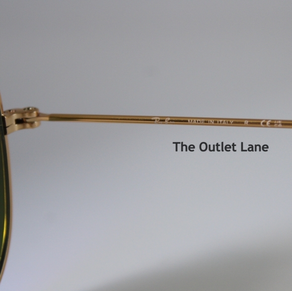 Model Display Ray-Ban Aviator Blue Mirror RB3025 - Picture 11 of 16